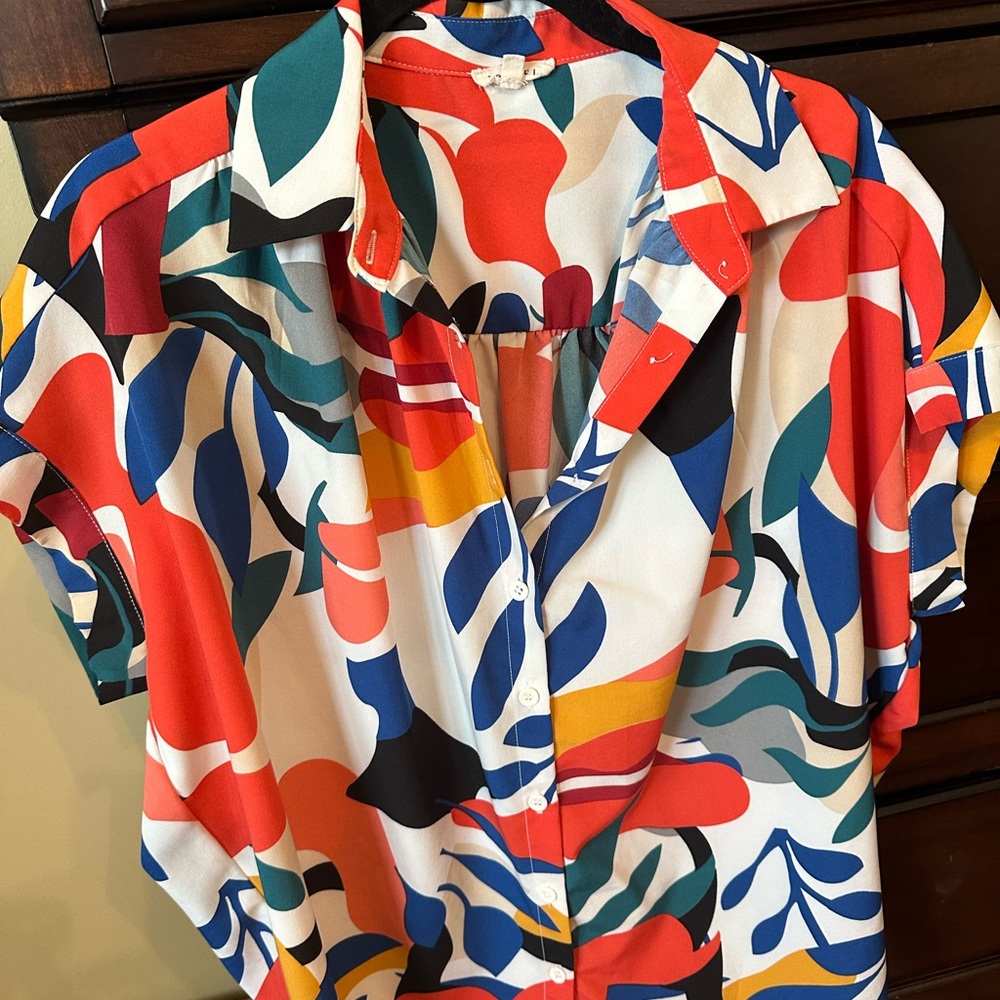 Colorful Abstract Print Button-Up Shirt - Picture 3 of 4